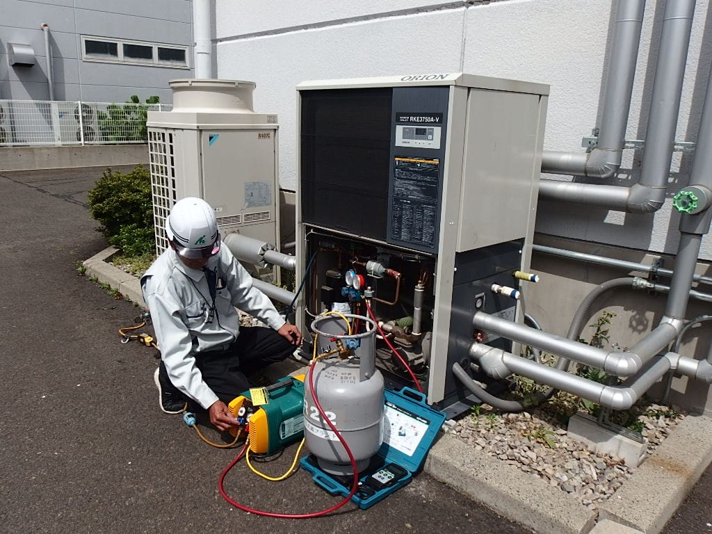 廃棄時のフロンガス回収作業の施工実績